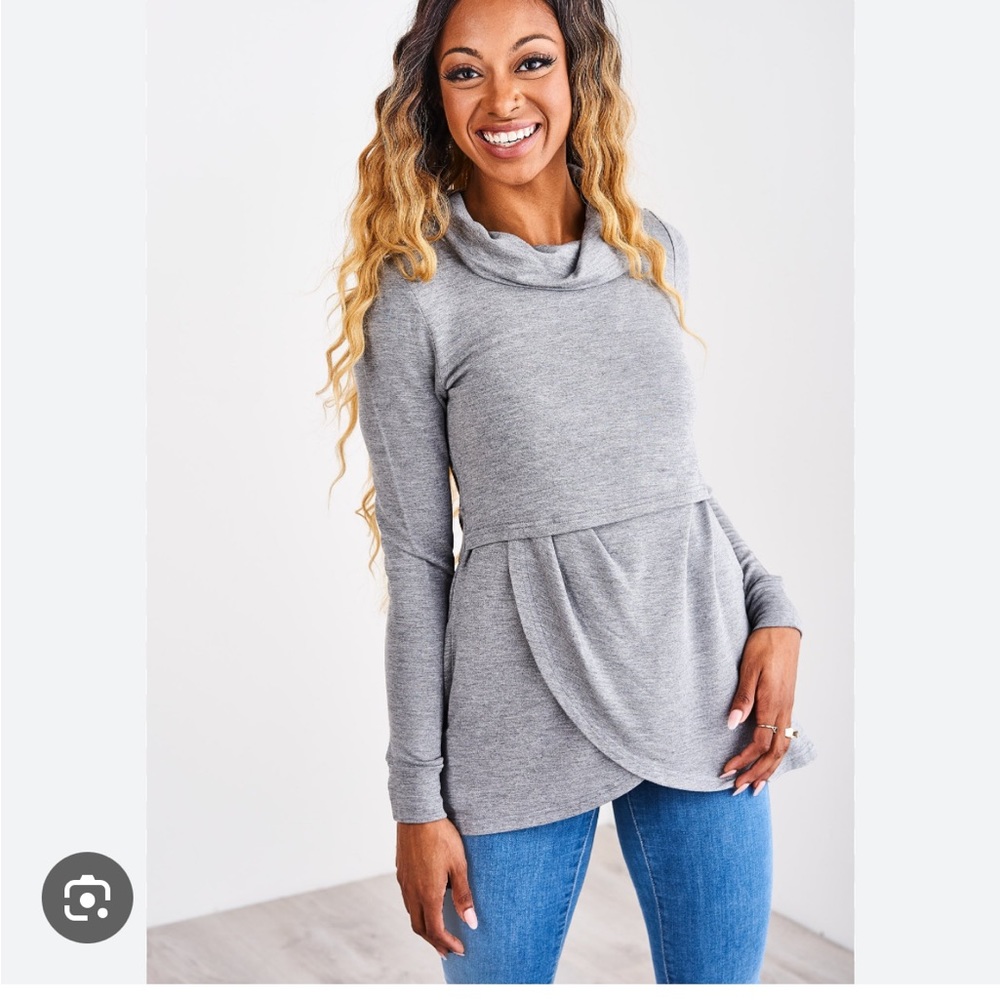 NEW with TAGS Latched Mama Nursing Hoodie with Pockets